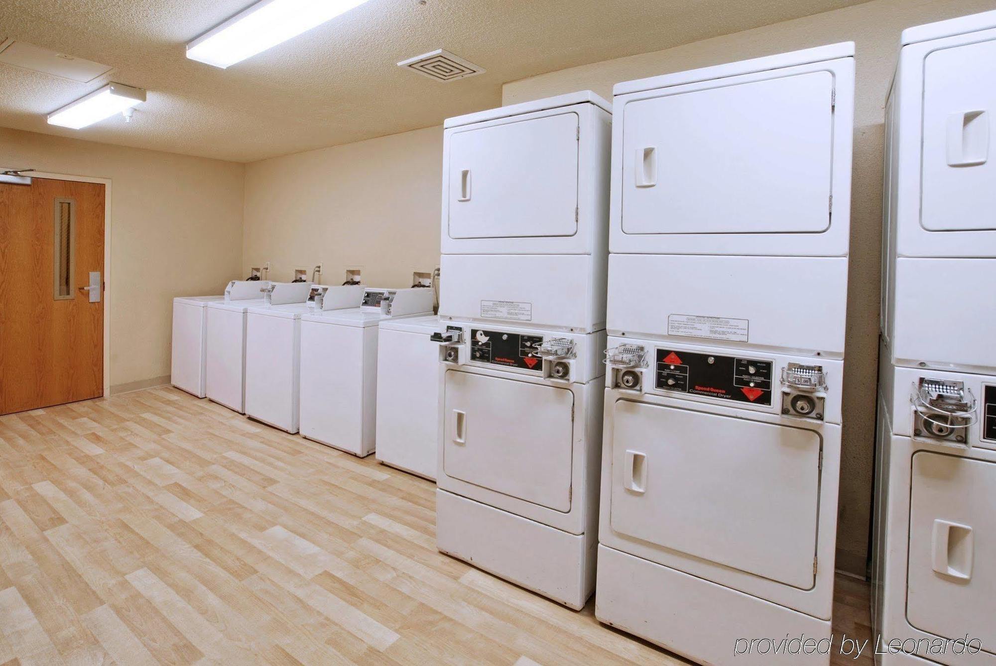 Extended Stay America Suites - Cincinnati - Blue Ash - Kenwood Road Eksteriør bilde